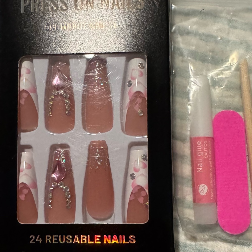 Reusable Pink Floral Press-On Nails with Gems - 24 Pack